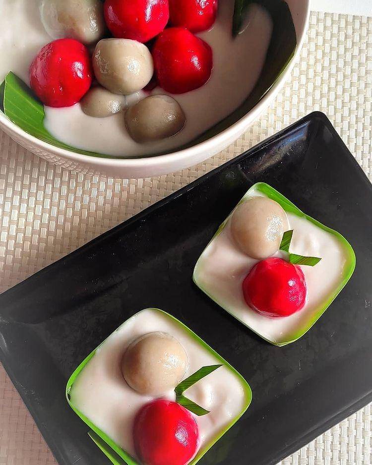 kue putri mandi (instagram.com/bunbunzkitchen)