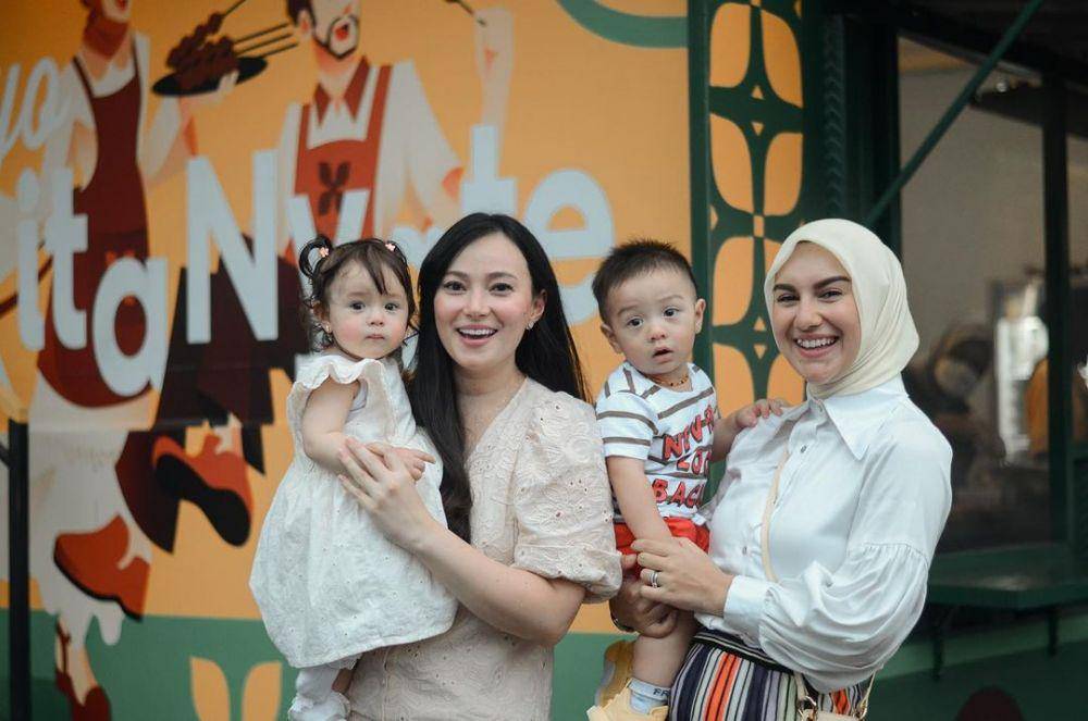 grand opening Harum Maranggi (instagram.com/_irishbella_)