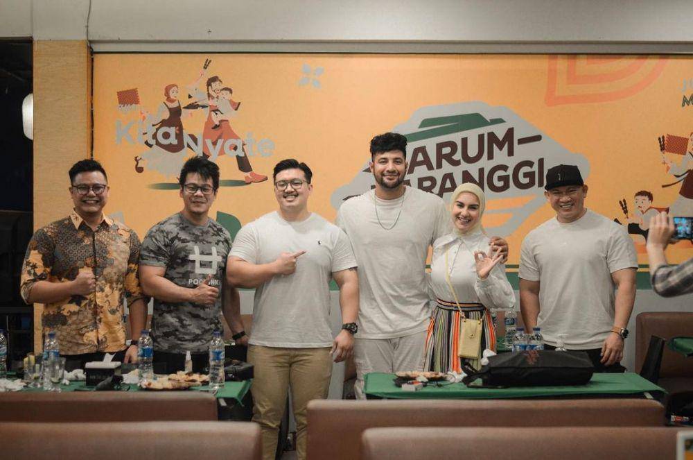 grand opening Harum Maranggi (instagram.com/_irishbella_)