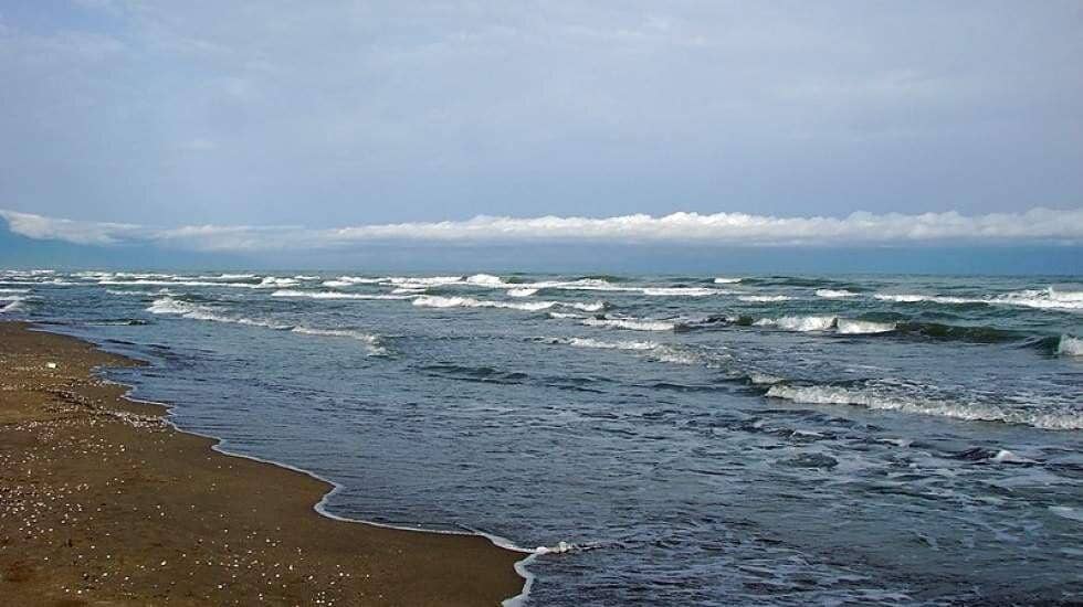 potret Laut Kaspia (tehrantimes.com)