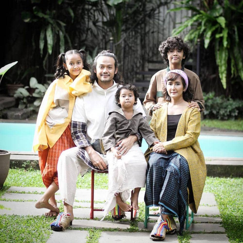 potret keluarga Widi Mulia (instagram.com/widimulia)
