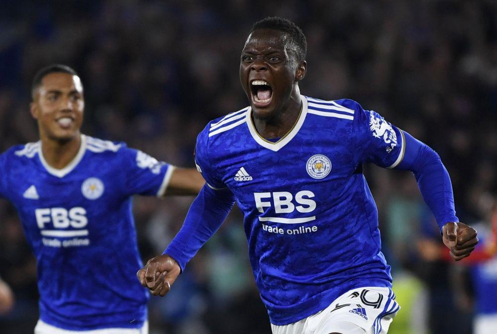 potret Patson Daka saat mencetak gol ke gawang Manchester United (twitter.com/ayubu_madenge)