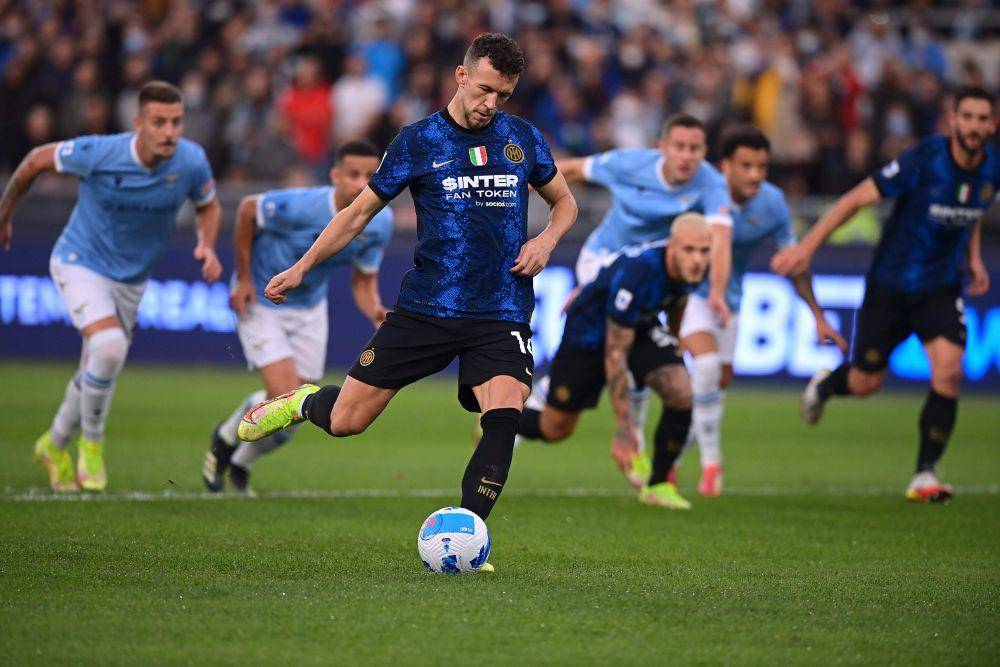 potret Ivan Perisic mengeksekusi penalti (twitter.com/Inter_en)