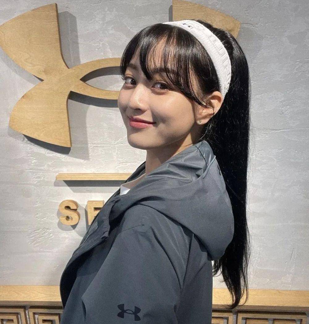 Jihyo TWICE (intagram.com/twicetagram)