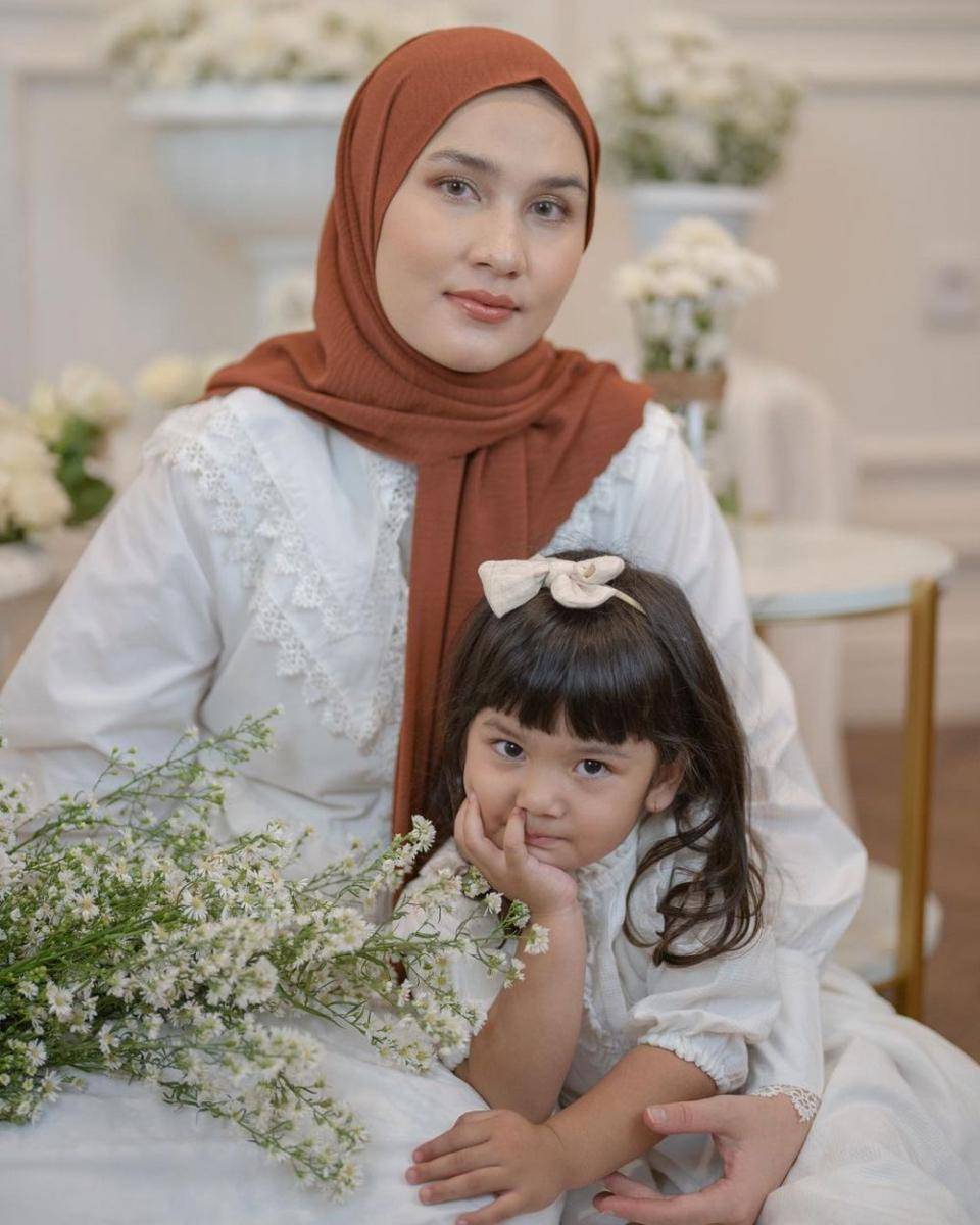 Dwi Handa dan Freya Kayonna Humaira (instagram.com/dwihandaanda)