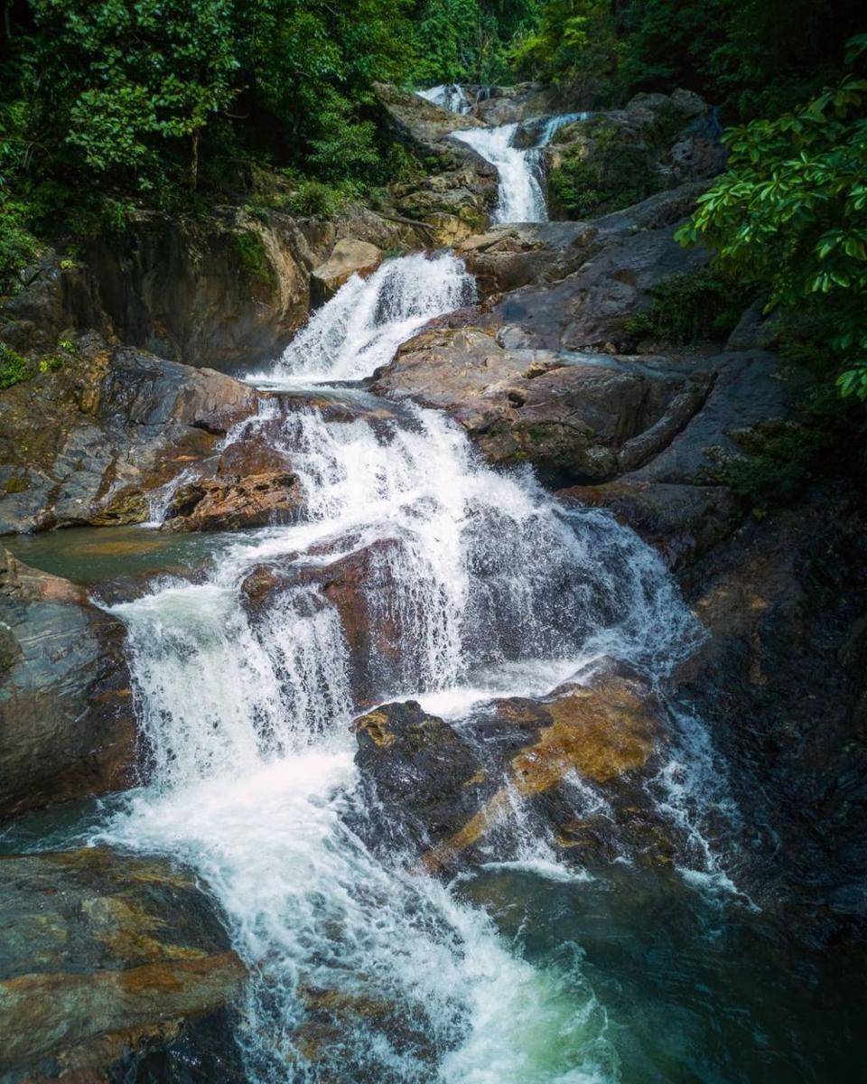 Air Terjun Lasir (instagram.com/zahariz)