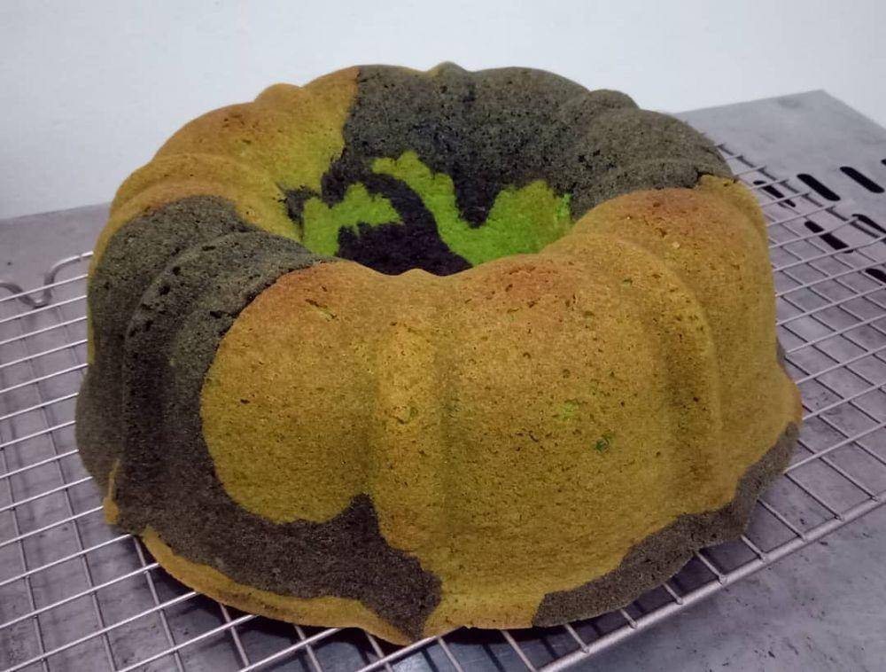 Bolu pandan ketan hitam (instagram.com/syaban.bakeshop)
