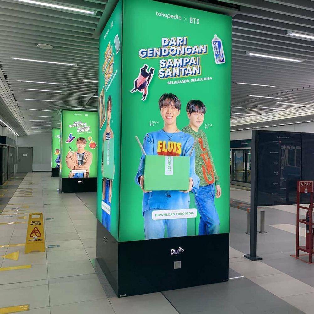 Spot foto BTS di Bundaran HI, Jakarta (instagram.com/armyupdate01)
