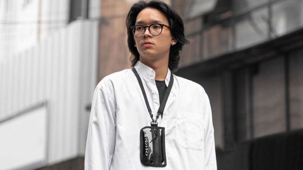 5 Rekomendasi Hanging Wallet Pria Merek Lokal, Praktis dan Stylish!