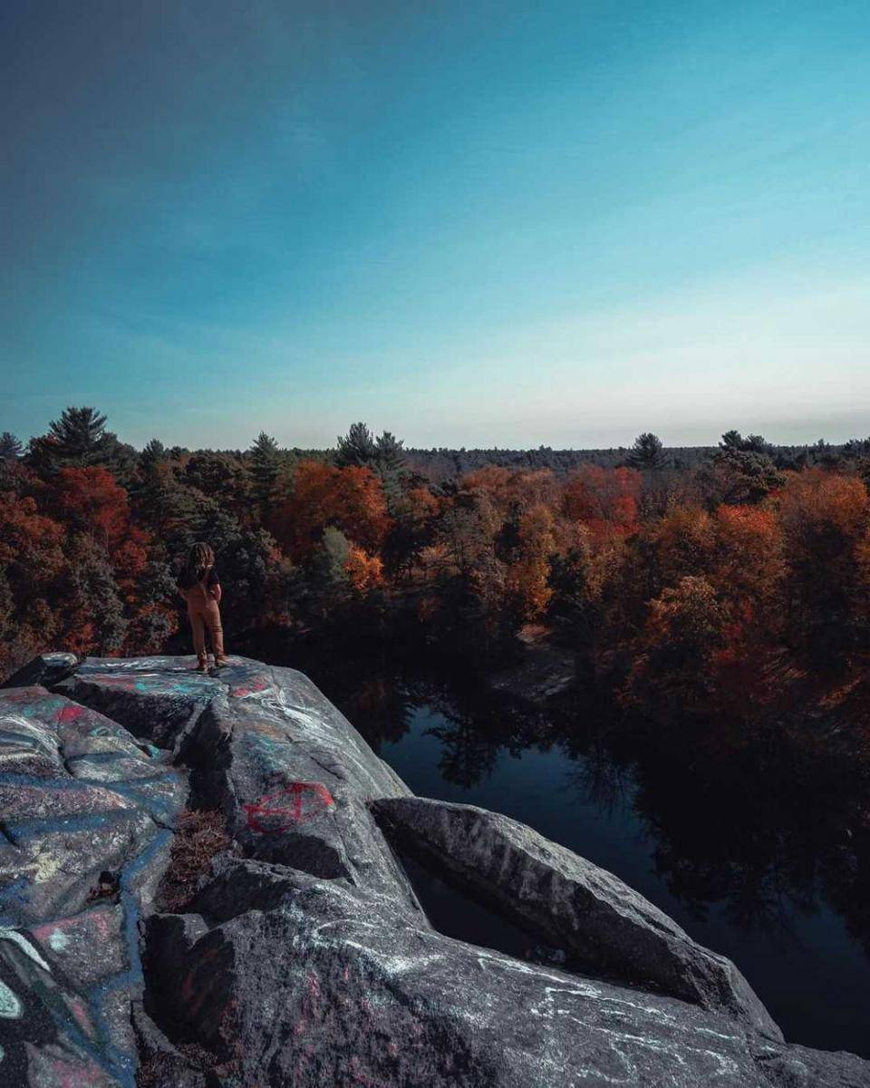Freetown-Fall River State Forest (instagram.com/iamex0ida)