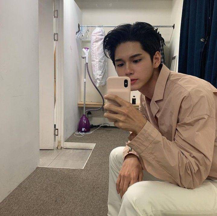potret Ong Seongwu (instagram.com/osw_onge)