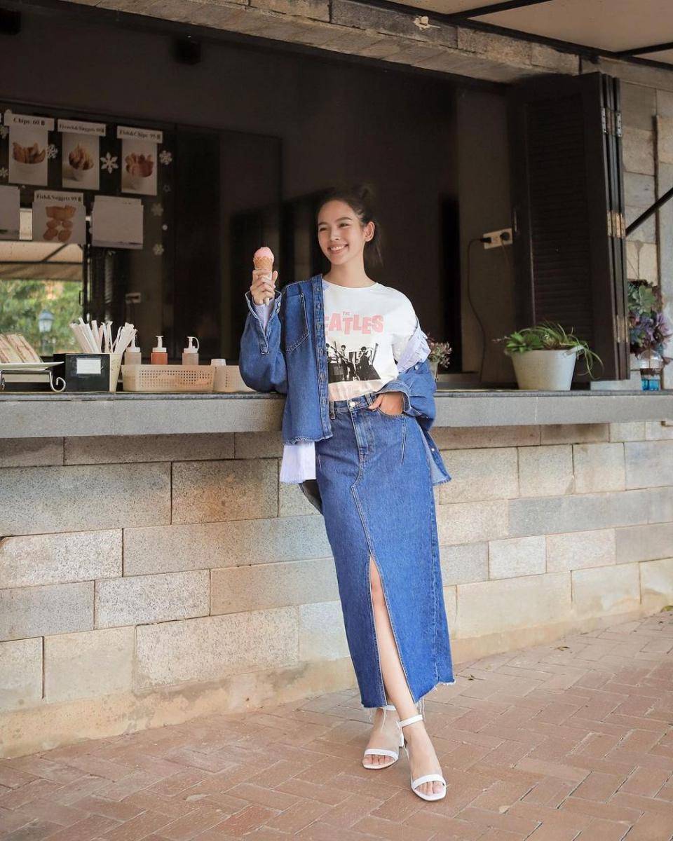 Mix and match rok ala Nychaa Nuttanicha (instagram.com/nychaa)