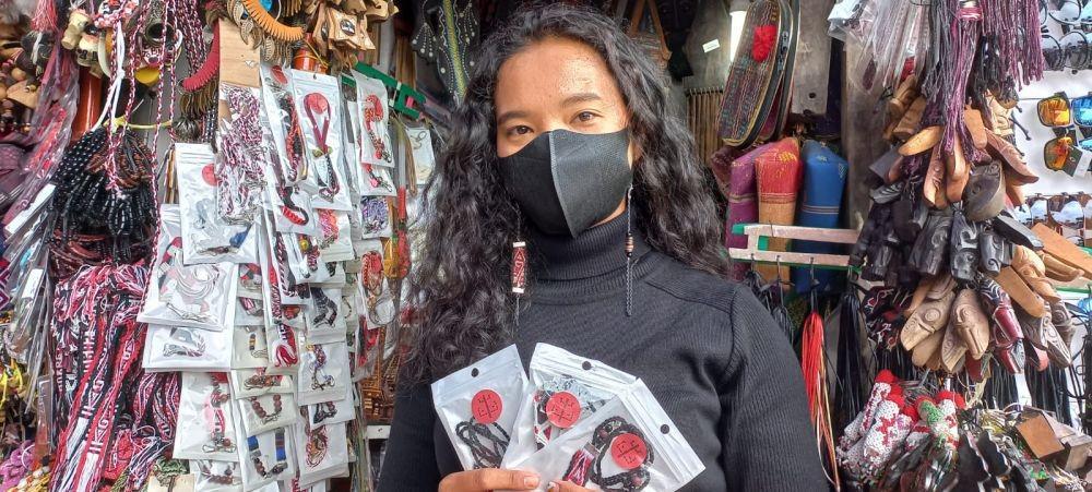 Kisah Winna, Mahasiswi yang Hasilkan Jutaan Rupiah dari Strap Masker