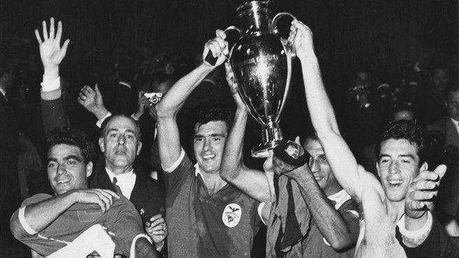 Benfica menjuarai Liga Champions 1960/61 (footballmemories.net)