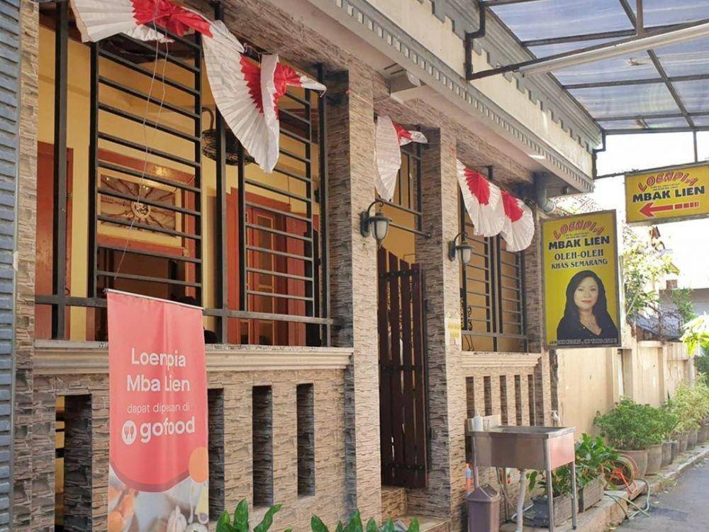 Kedai Mbak Lien tampak dari luar (instagram.com/sandrafoe)