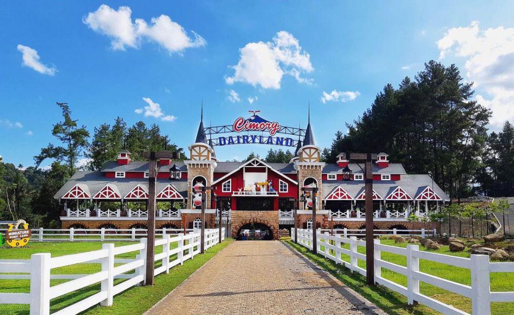 Cimory Dairyland Puncak: Harga Tiket, Jam Buka, dan Wahana