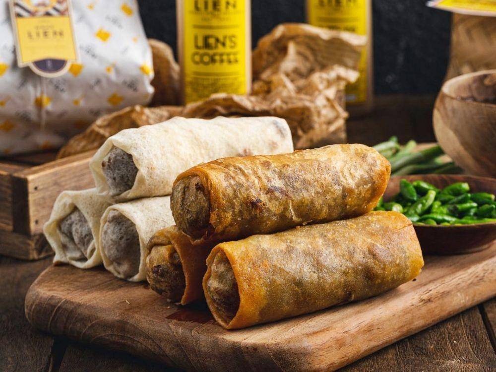 Lumpia basah dan kering (instagram.com/loenpiambaklien_)