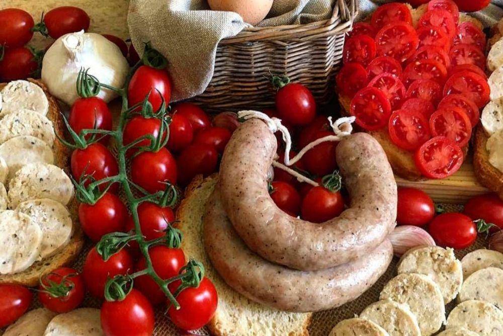 botifarra (instagram.com/canbatet_olot)