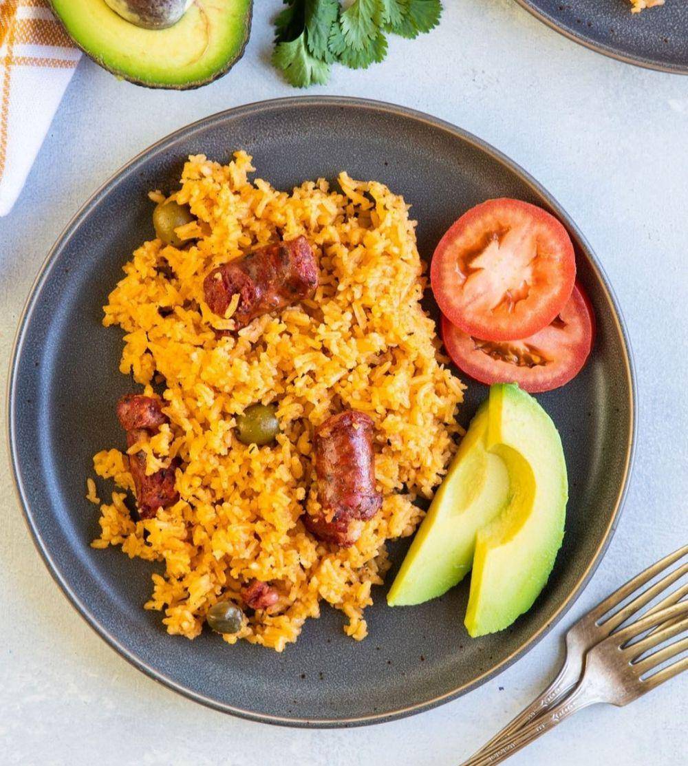 longaniza (instagram.com/my.dominican.kitchen)
