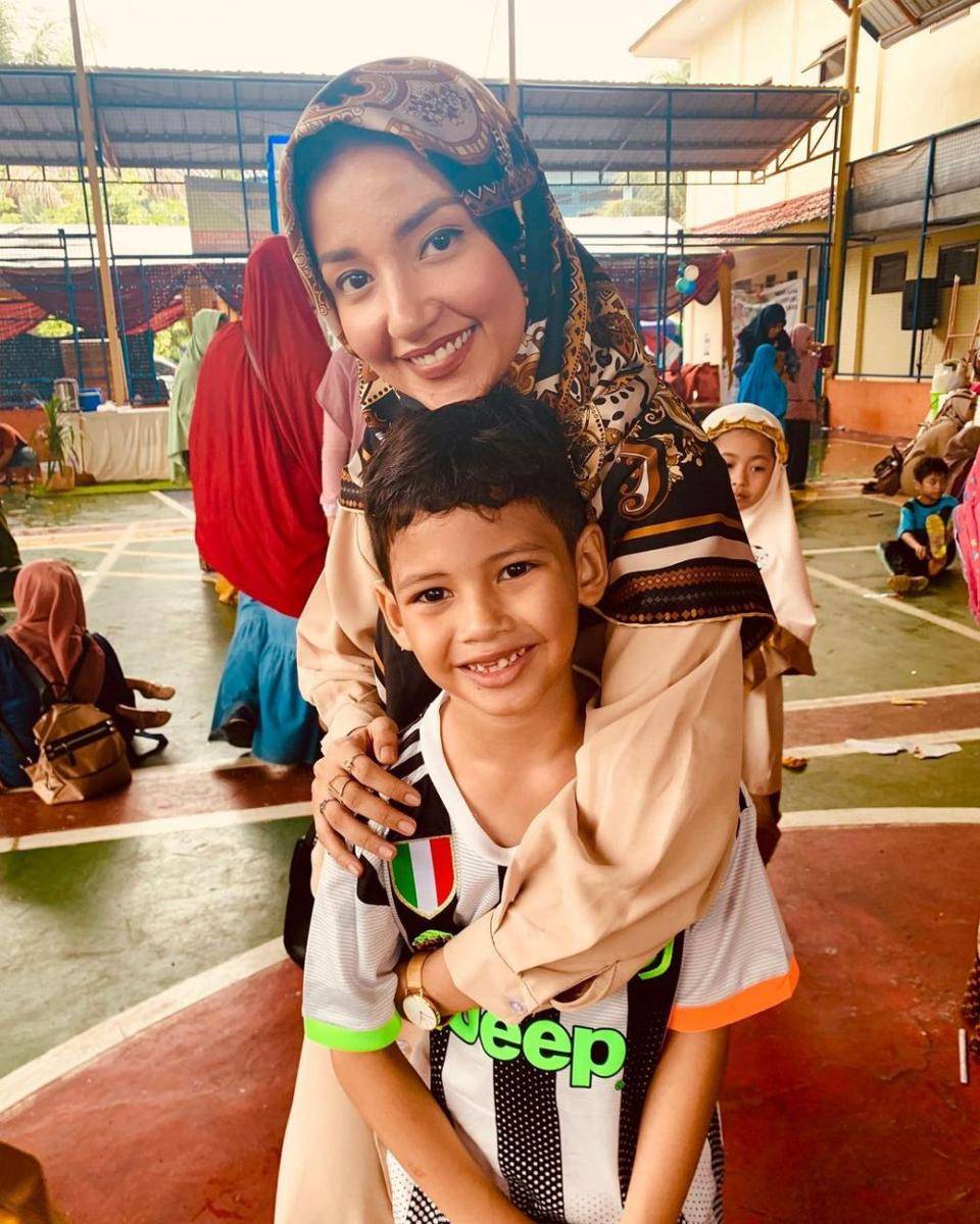 potret Tsania Marwa dan anak (instagram.com/tsaniamarwa54)