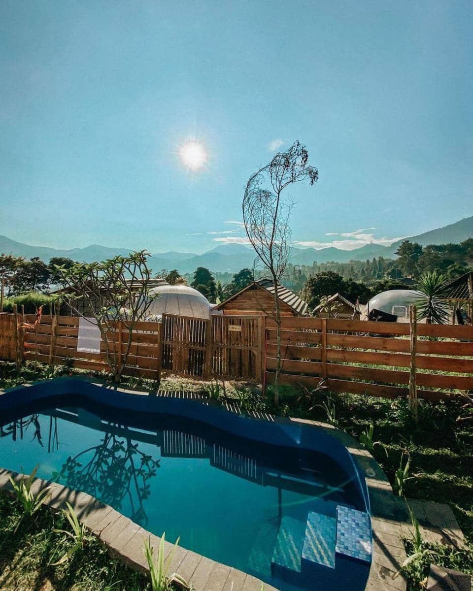 booba glamping (instagram.com/el.journeys)