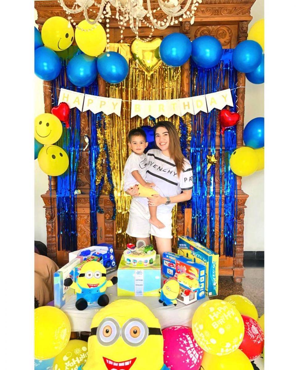 potret Raya Kitty dan anak (instagram.com/rayanurfitrird)