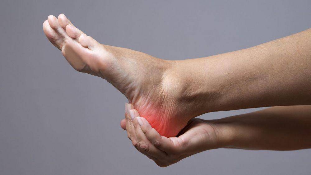 ilustrasi nyeri tumit kaki (sports-health.com)