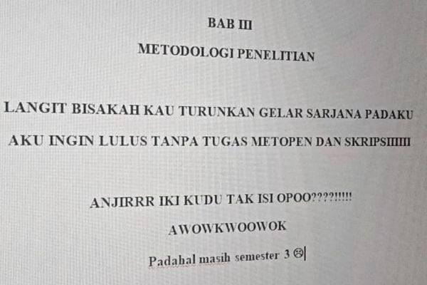 skripsi mahasiswa kocak (twitter.com/collegemenfess)