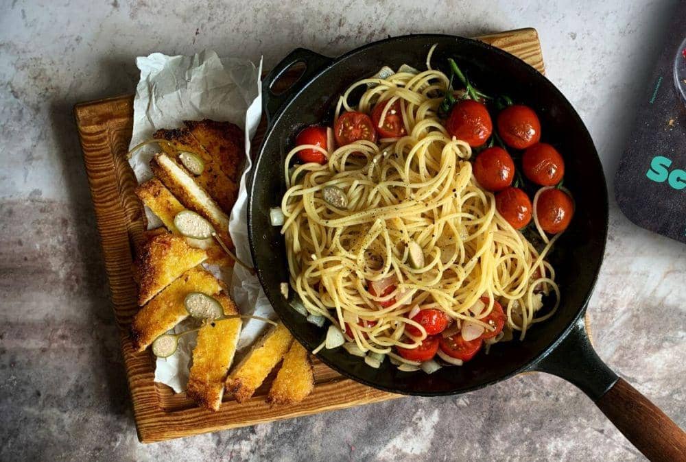 ilustrasi chicken kiev with pasta (unsplash.com/LikeMeat)