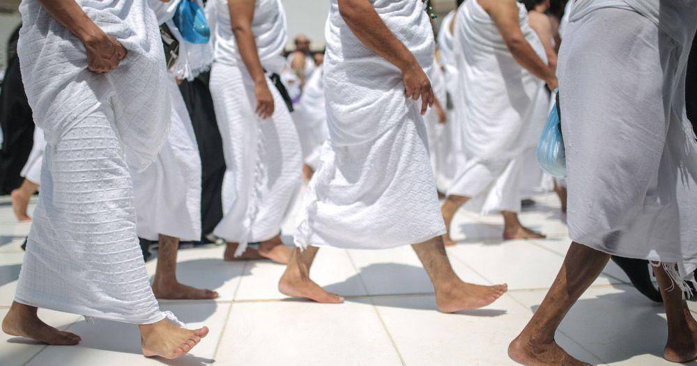Kain ihram laki-laki (hajjumrahplanner.com)