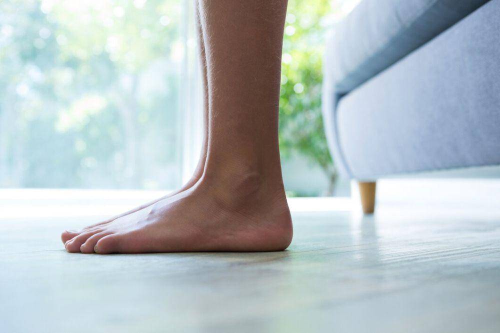ilustrasi telapak kaki datar (mdbonefootankledocs.com)