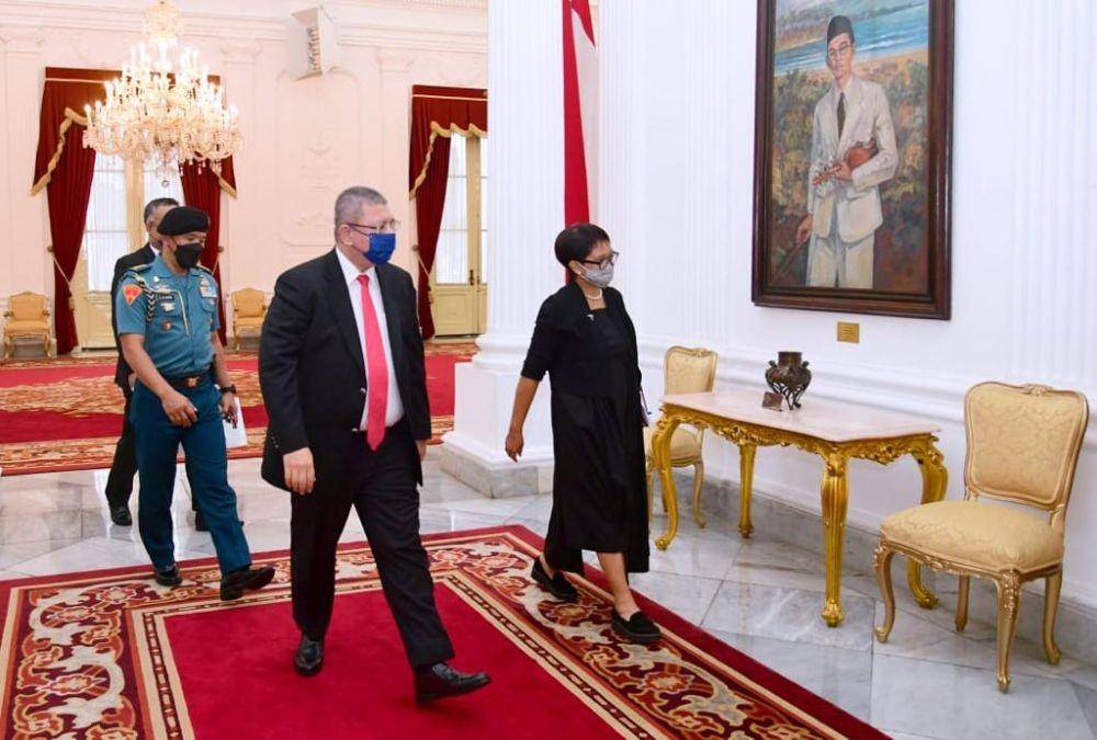 Presiden Jokowi bertemu Menlu Malaysia pada Selasa (19/10/2021). (dok. Biro Pers Kepresidenan)