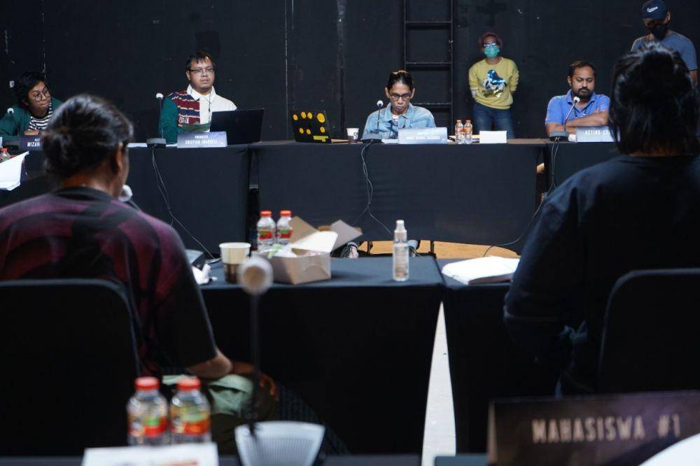 Big reading film Mencuri Raden Saleh pada Minggu (17/10/2021). IDN Times/Aditya Mustaqim