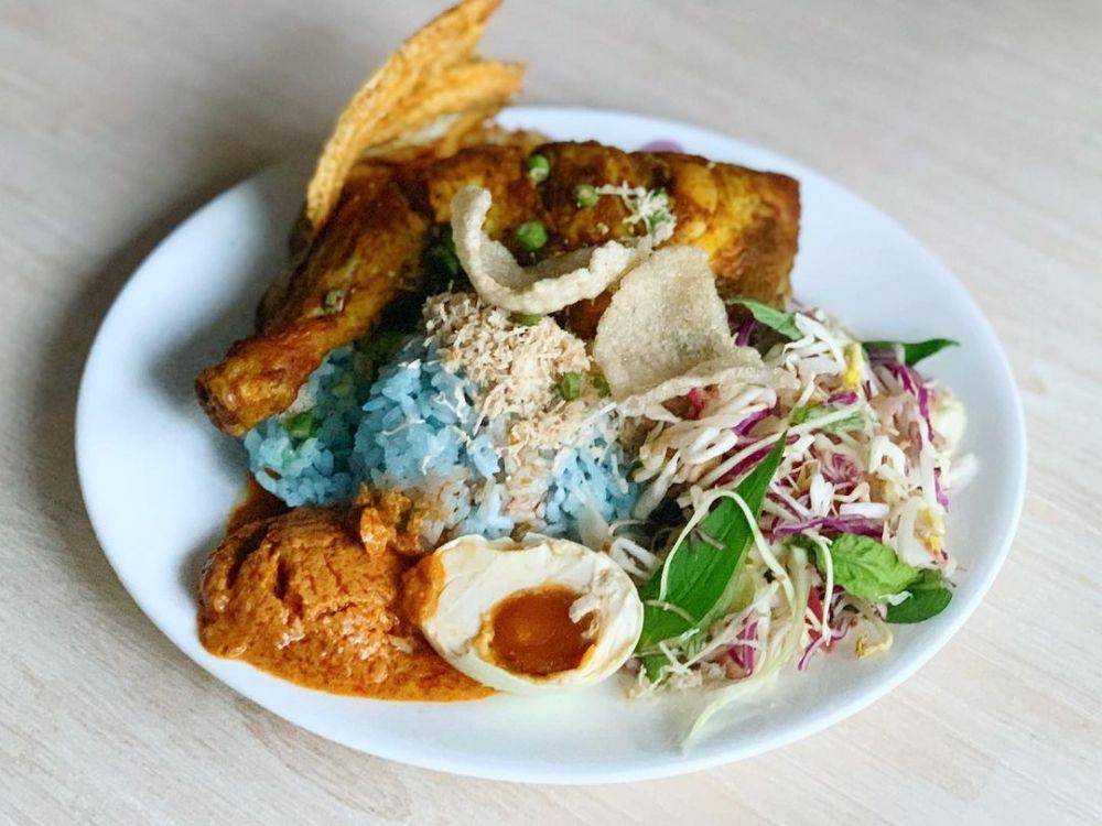 ilustrasi nasi kerabu (instagram.com/willtravelforfood17)
