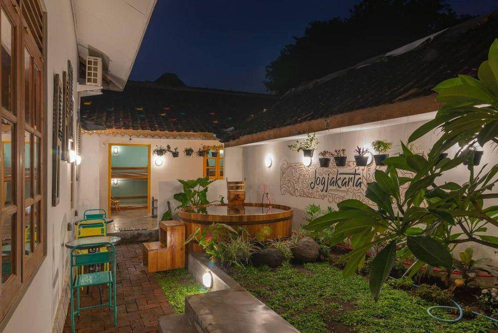 Wonderloft Hostel Jogja (instagram.com/wonderloftjogja)