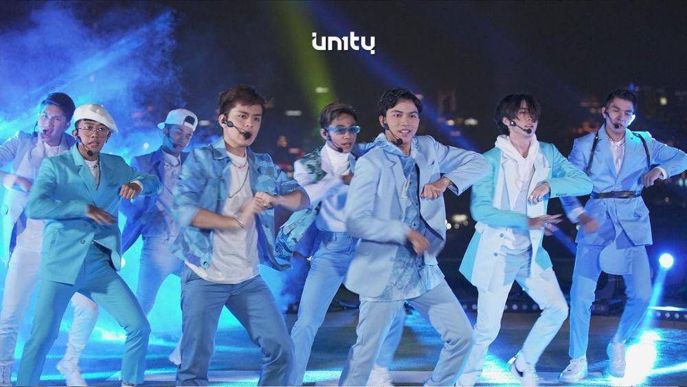 UN1TY saat tampil di Makam Puncak HUT SCTV Ke-31. (instagram.com/un1ty_official)