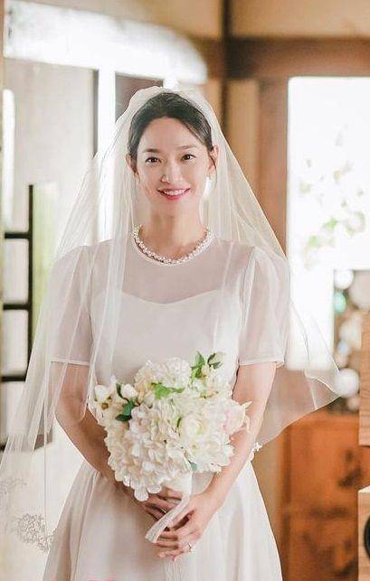 cuplikan drama Hometown ChaChaCha (dok.tvN/ Hometown ChaChaCha)