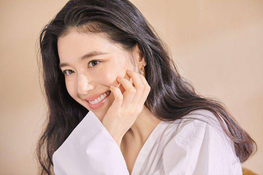 Jung Eun Chae (instagram.com/jungeunchae)