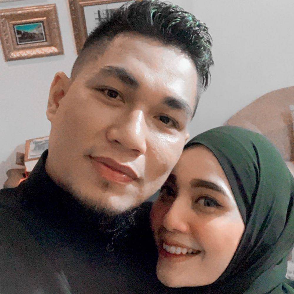 potret Rizal Armada dan istrinya (instagram.com/rizalarmada)