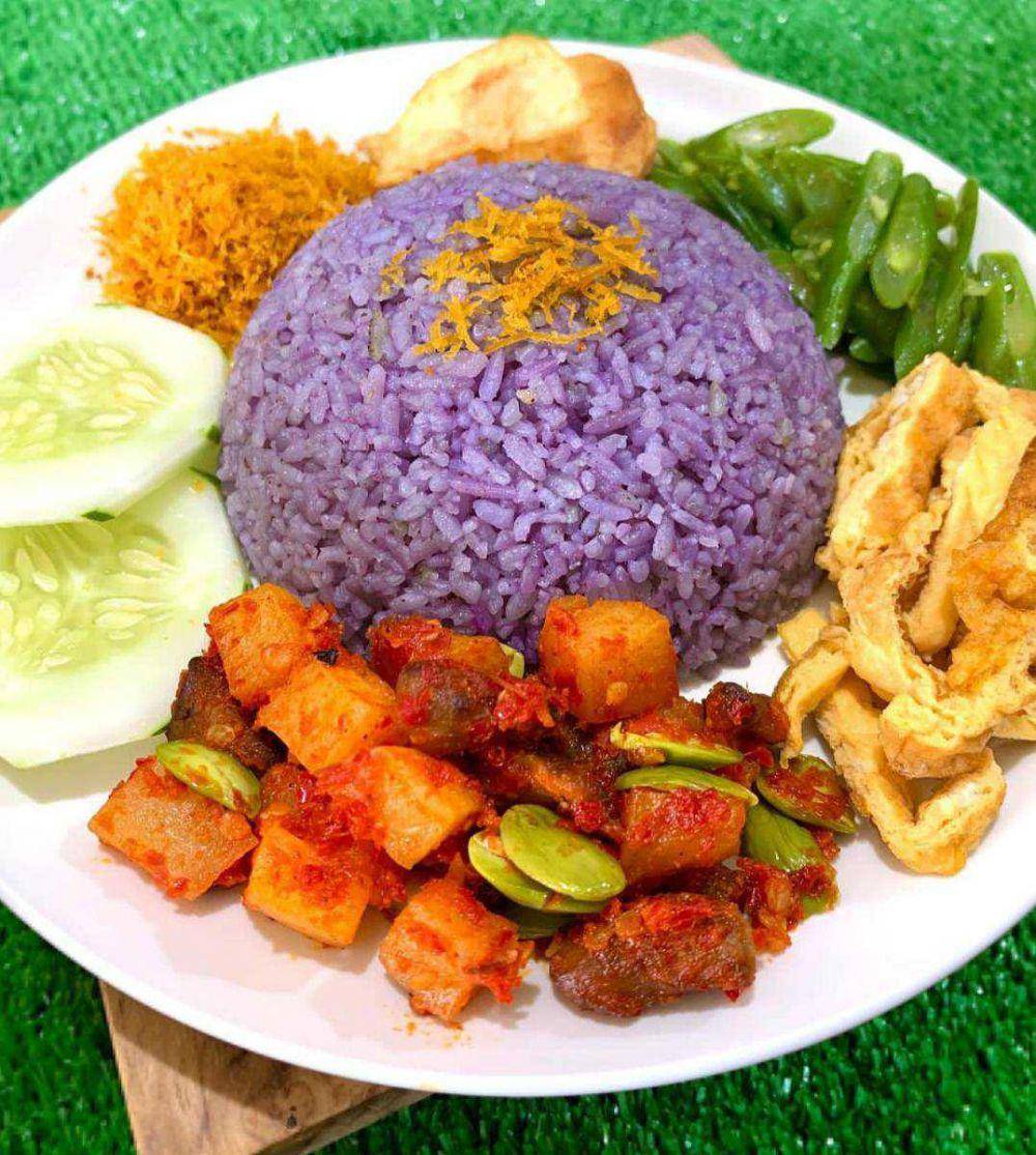 ilustrasi nasi uduk (instagram.com/vindriyanicitra)