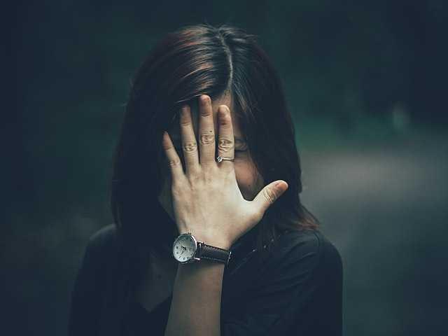 5 Tanda Impostor Syndrome, Sindrom yang Merasa Dirinya 'Penipu'