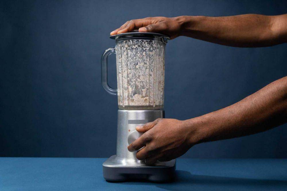 ilustrasi blender bumbu (pexels.com/cottonbro)