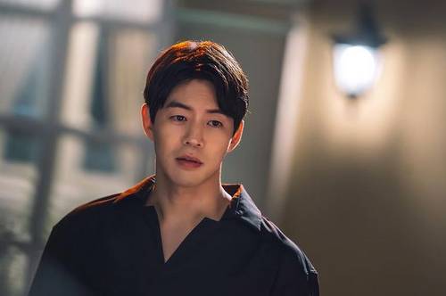 Lee Sang Yoon (instagram.com/lsy_810815 )