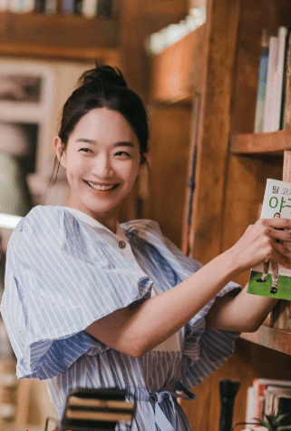 cuplikan drama Hometown ChaChaCha (dok.tvN/ Hometown ChaChaCha)