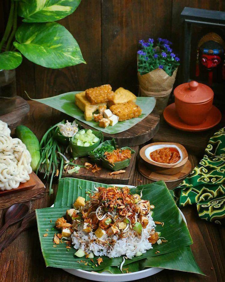Nasi Lengko (Instagram.com/irfanqursyan)