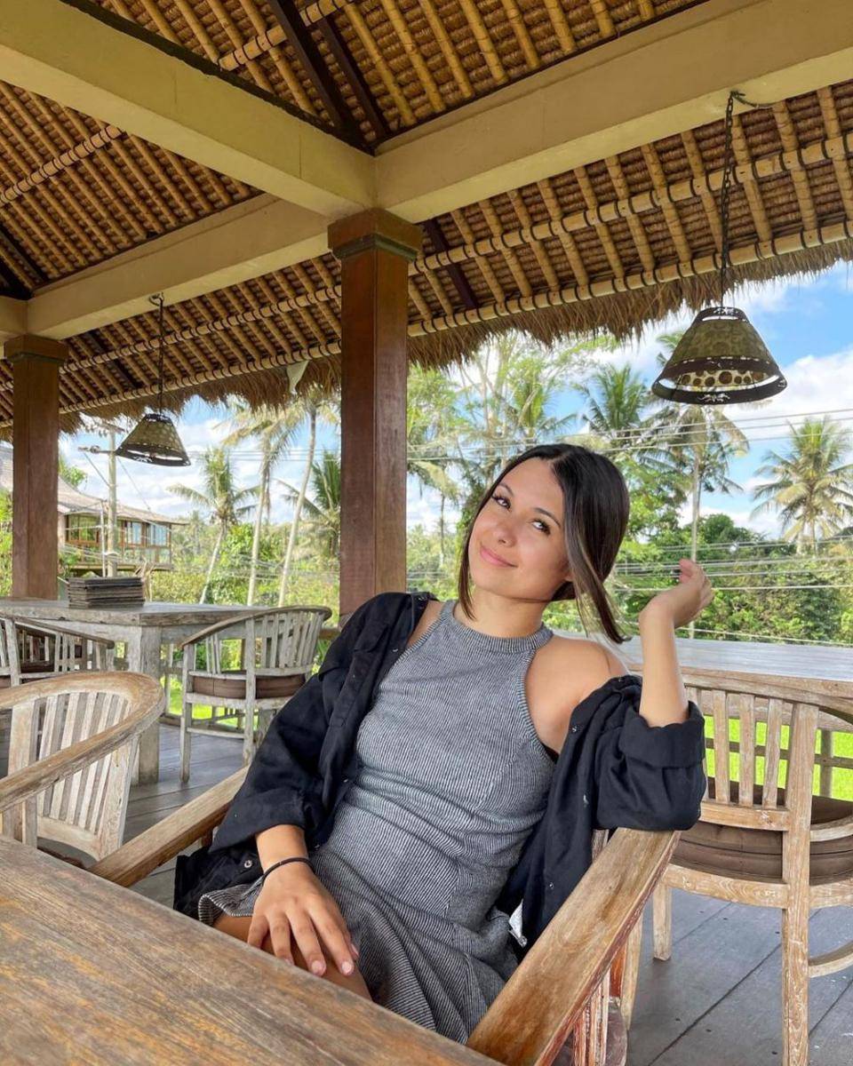 potret Ria Andrews (instagram.com/ria.travelwithmeri)