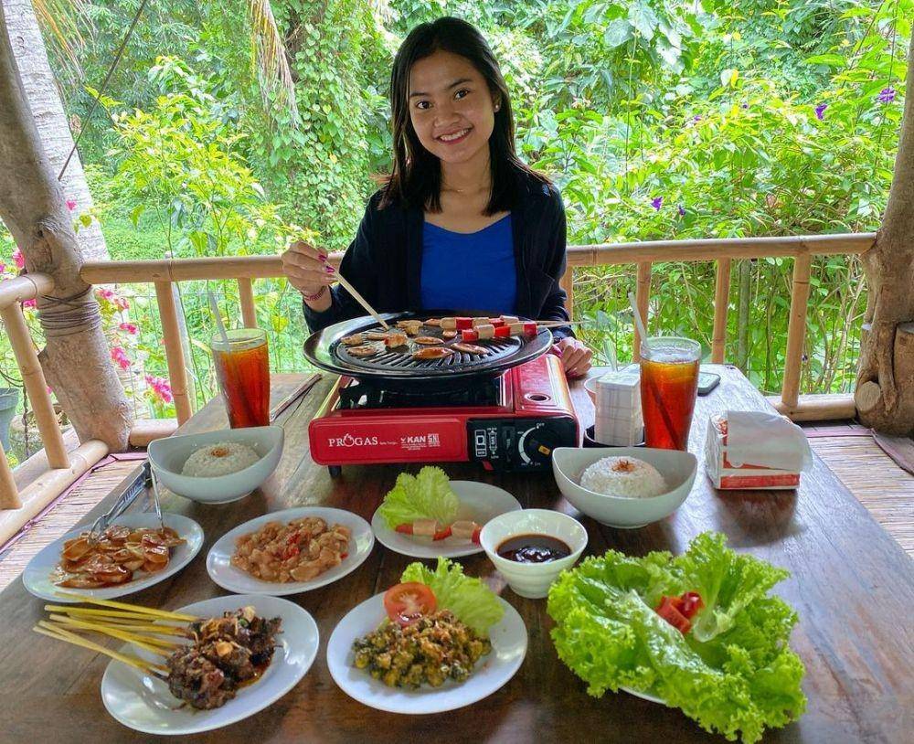 Warung Sate Kakul (instagram.com/omingcitraaa)