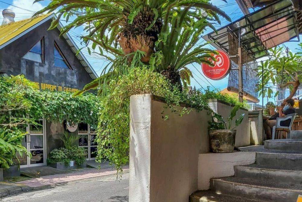 Seniman Resto & Coffee (instagram.com/amindanac)
