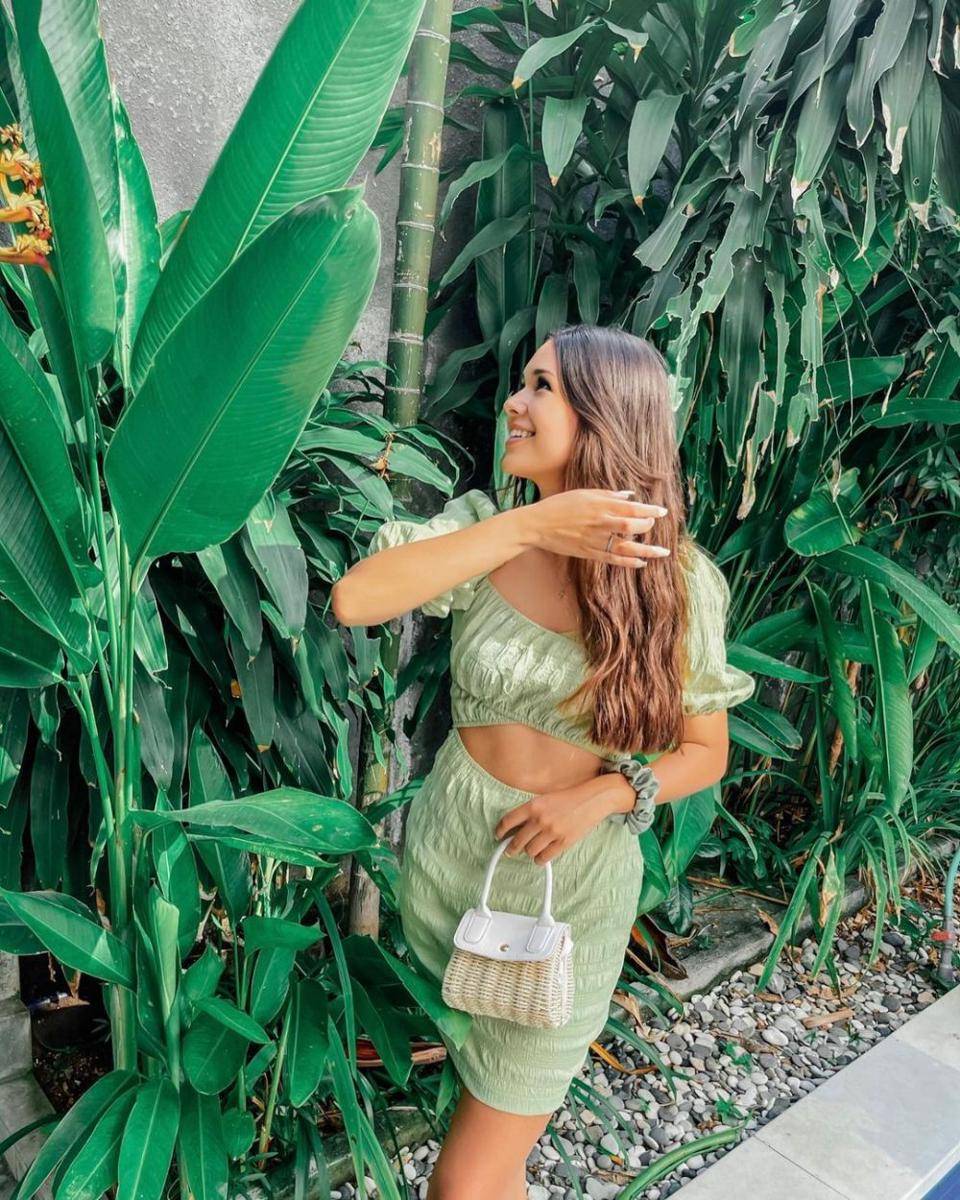 potret Ria Andrews (instagram.com/ria.travelwithmeri)