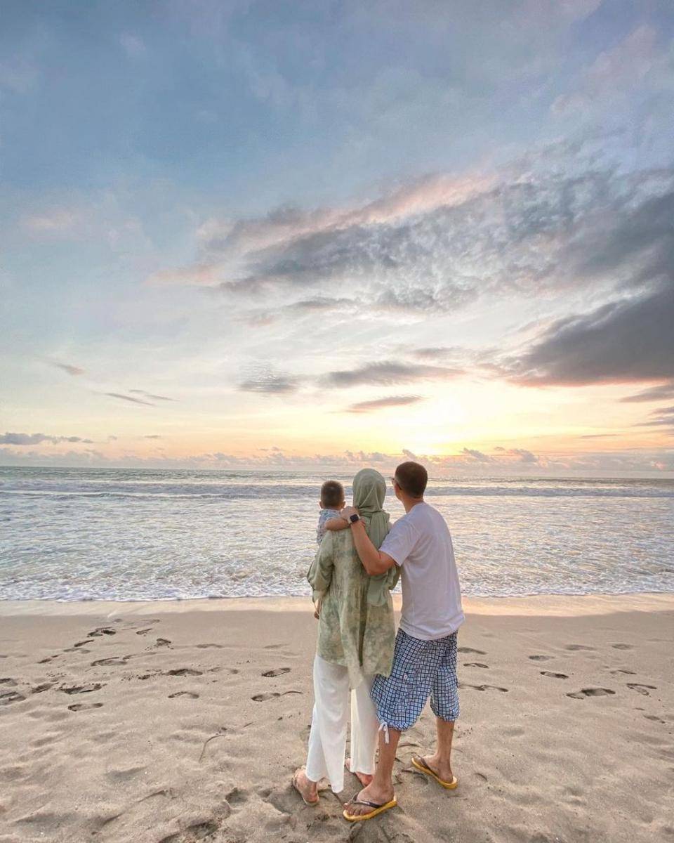 Potret liburan Rezky Aditya dan Citra Kirana di Bali. (instagram.com/citraciki)